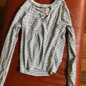 Hollister Cris Cross Long Sleeve Tees- Bundle